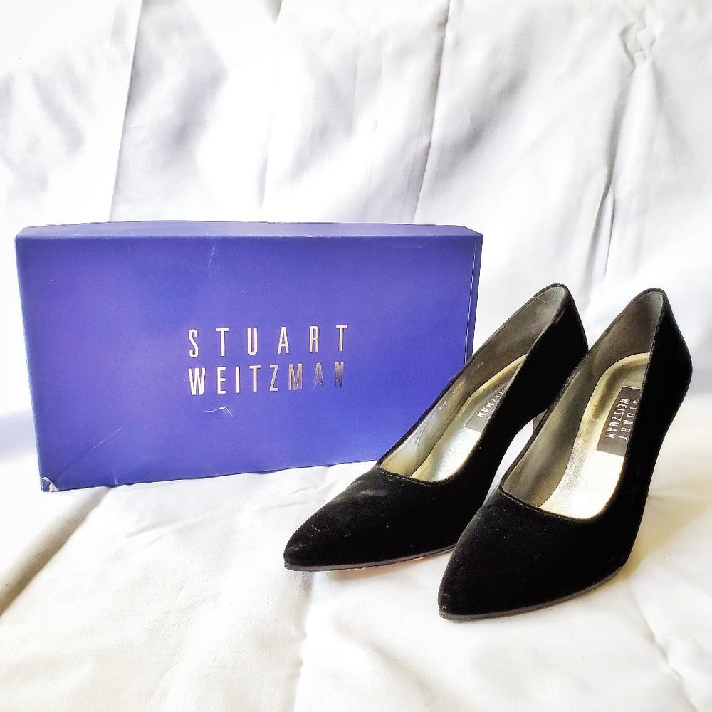 EUC Stuart Weitzman | Black Pointed Toe Pumps